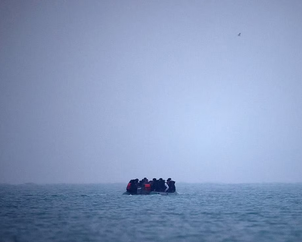Migrant boat capsizes in English Channel; at least 31 dead