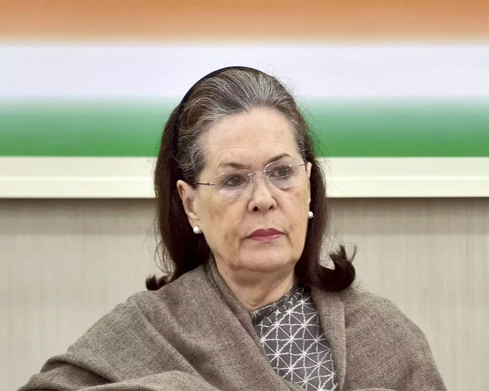 Modi govt has mismanaged situation, says Sonia in Covid meet