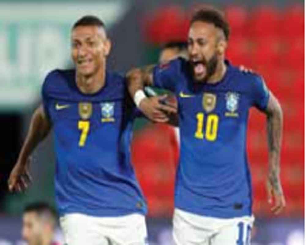 Neymar helps Brazil maintain perfect record