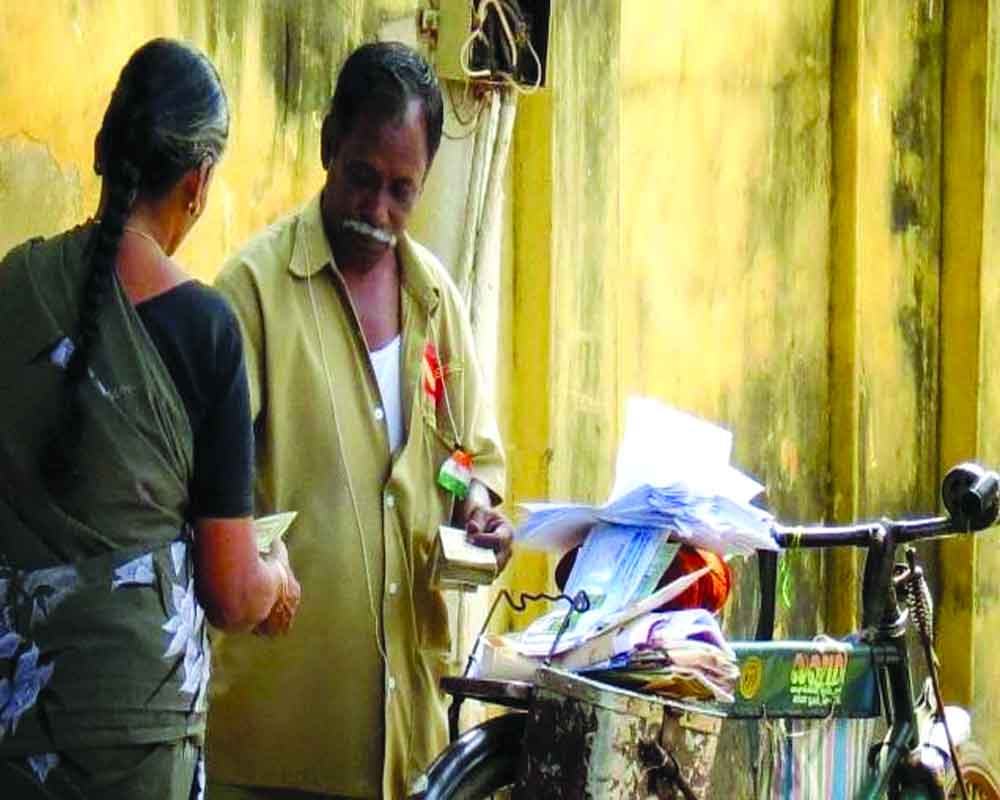 Postmen give new lease  of life to serious patients