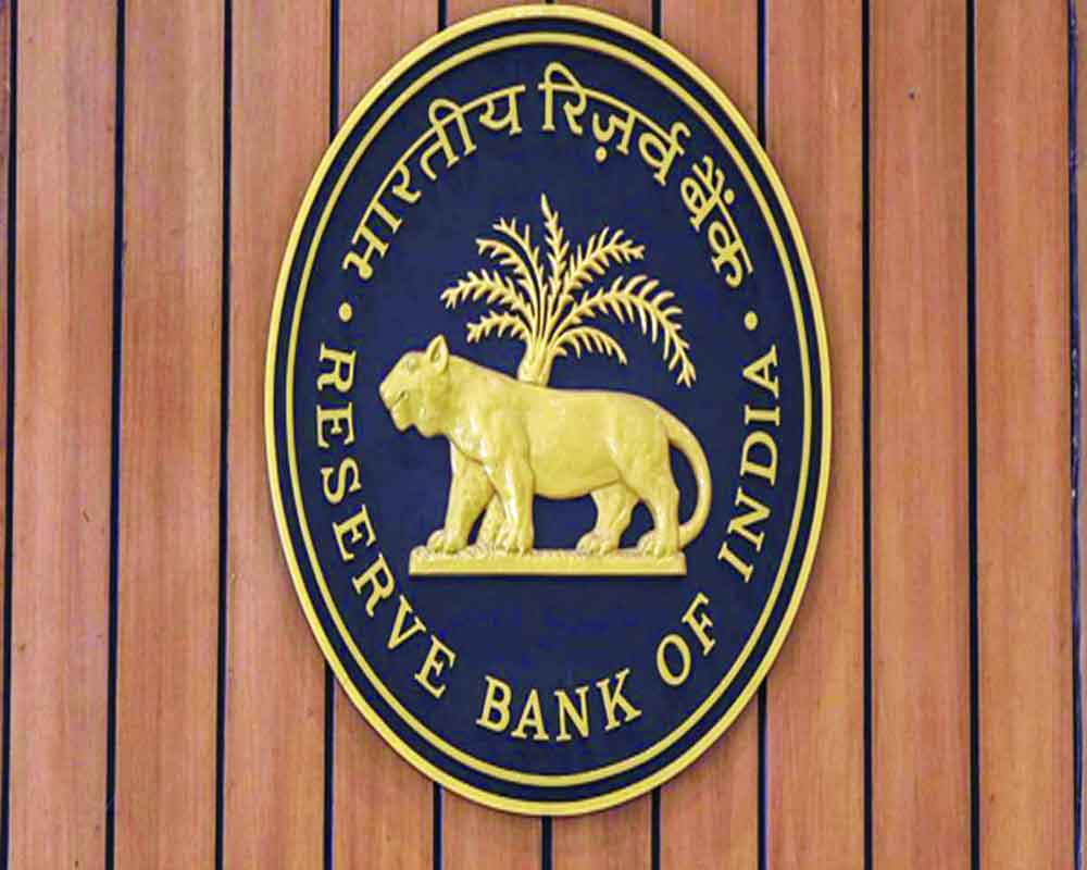 RBI gives relief to small borrowers, loans to vaccine makers, hosps