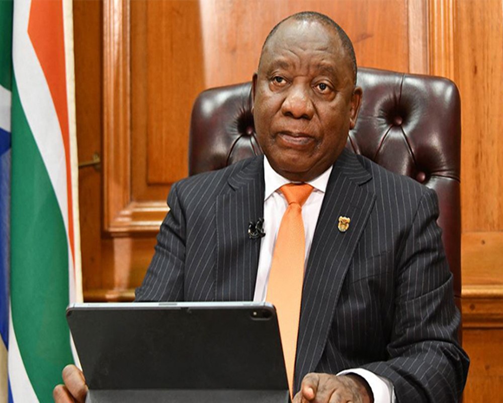SA President Ramaphosa advances crucial COVID meeting as global concern over new Omicron variant spike