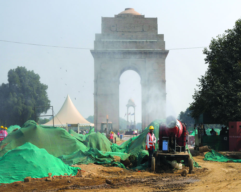 SC reimposes ban on construction in Delhi-NCR