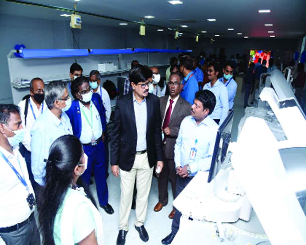 SRM and HCL collaboratively open an in-vitro diagnostic lab