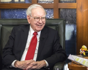 Buffett warns fixed-income investors of bleak future