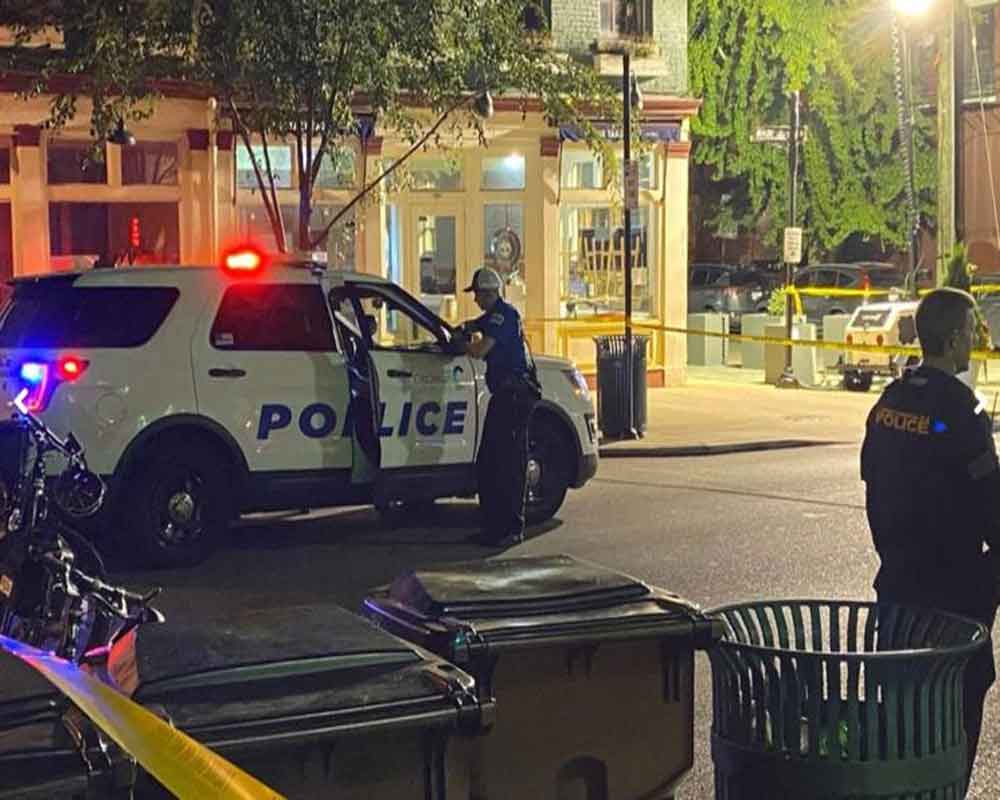 9 wounded in shooting outside Cincinnati bar, police say