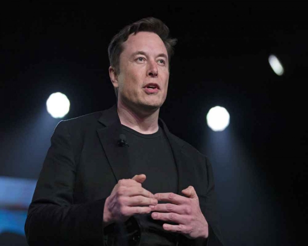 Shareholder sues Musk for manipulating Twitter stock for personal gains