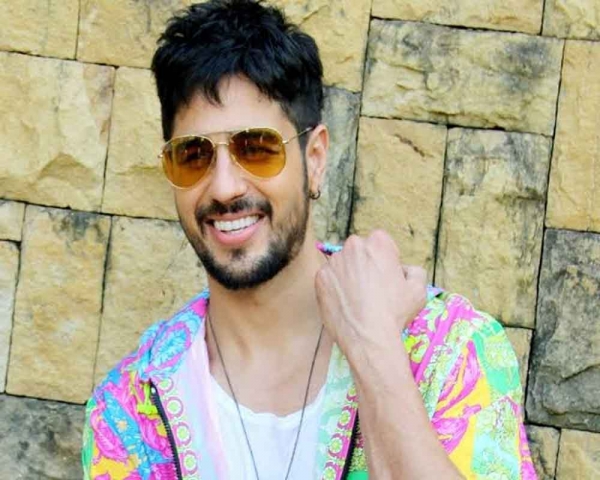 Sidharth Malhotra says 'sex without pyaar is nothing'
