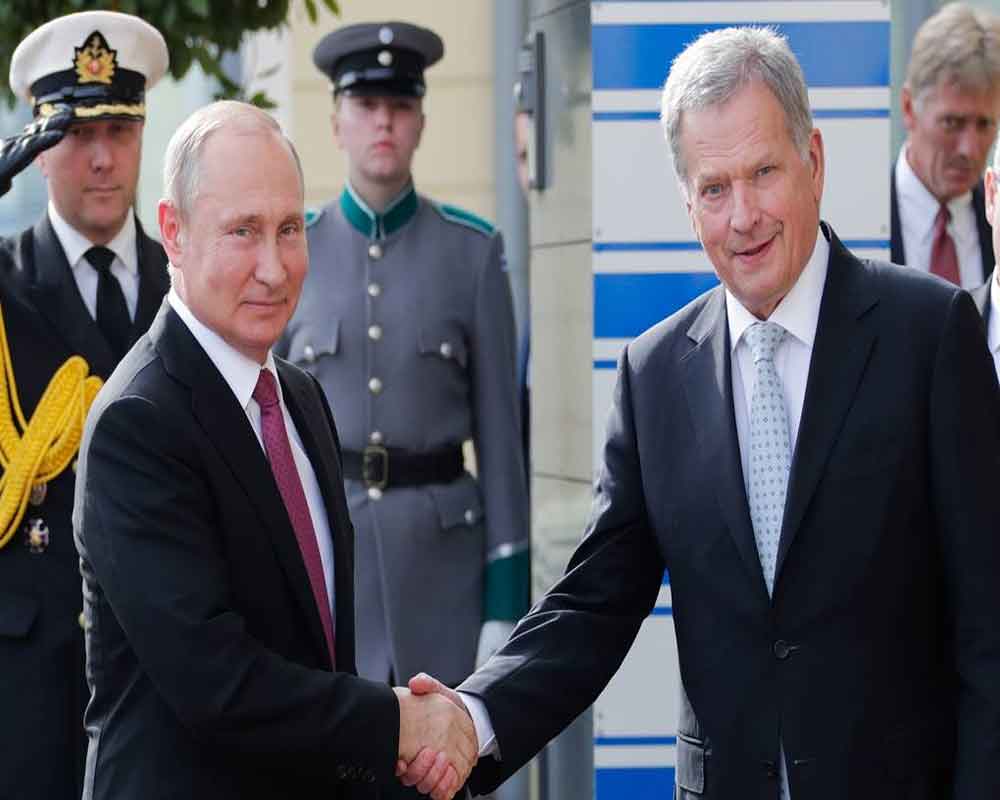 Finland's president to Putin: we will apply to join NATO