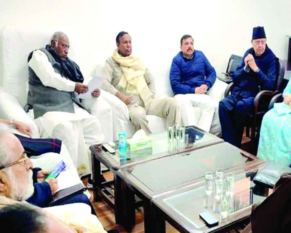 In U-turn, AAP, TMC attend Kharge’s meet; Didi asks party to cosy up to Cong