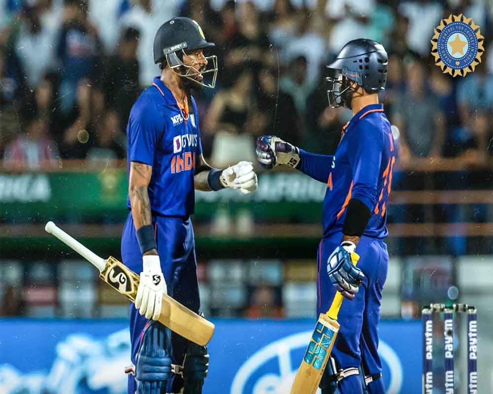 Karthik, Pandya take India to 169-6 against SA in 4th T20I