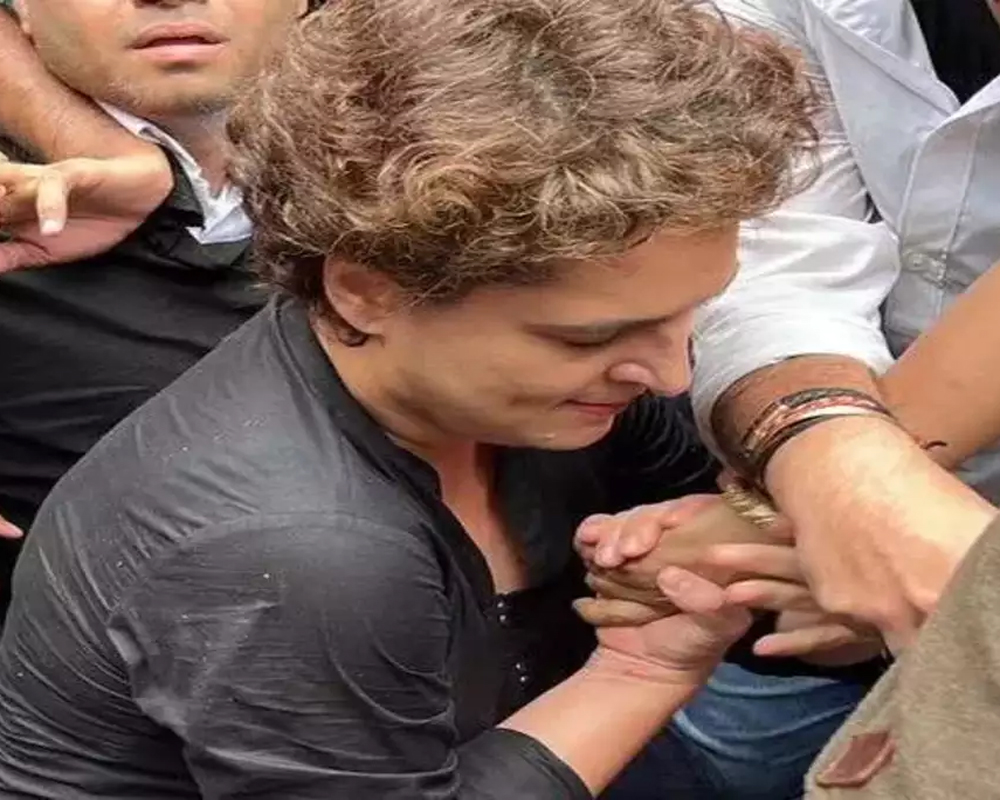Priyanka Gandhi stages sit-in over price rise outside Congress HQ; detained by police