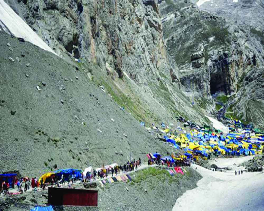 RFID tag, Rs 5L insurance, fast mobile link for Amarnath Yatra