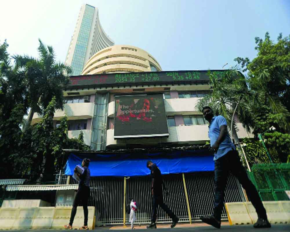 Sensex, Nifty fall for 3rd day