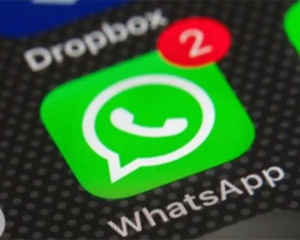 WhatsApp resumes after over an hour of disruption