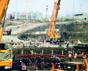 428 infra projects show cost overruns of Rs 4.98 lakh cr