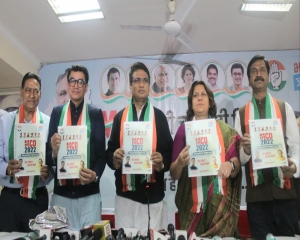 Congress' civic poll manifesto promises water purifiers to poor, day-boarding at MCD schools