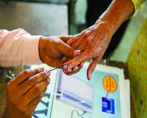 EC proceeds with UP polls plan, provides 150 CAPF companies
