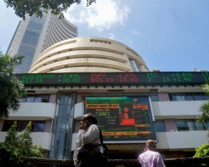 Sensex climbs 644 points in early trade amid firm global market trends