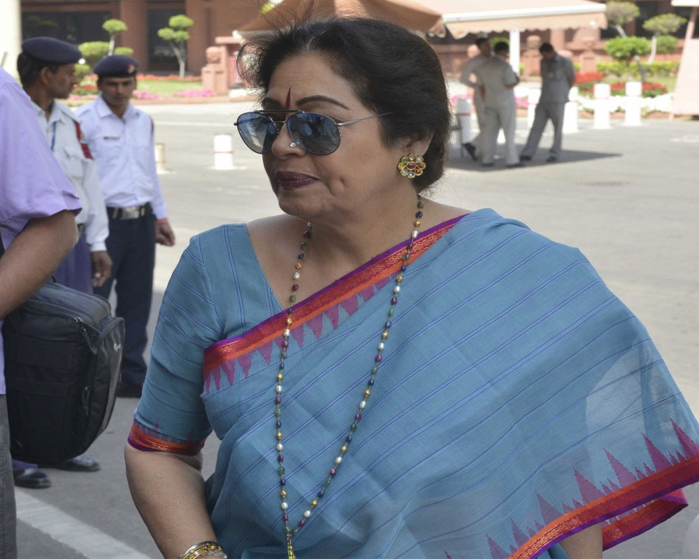 Actor-politician Kirron Kher tests positive for COVID-19