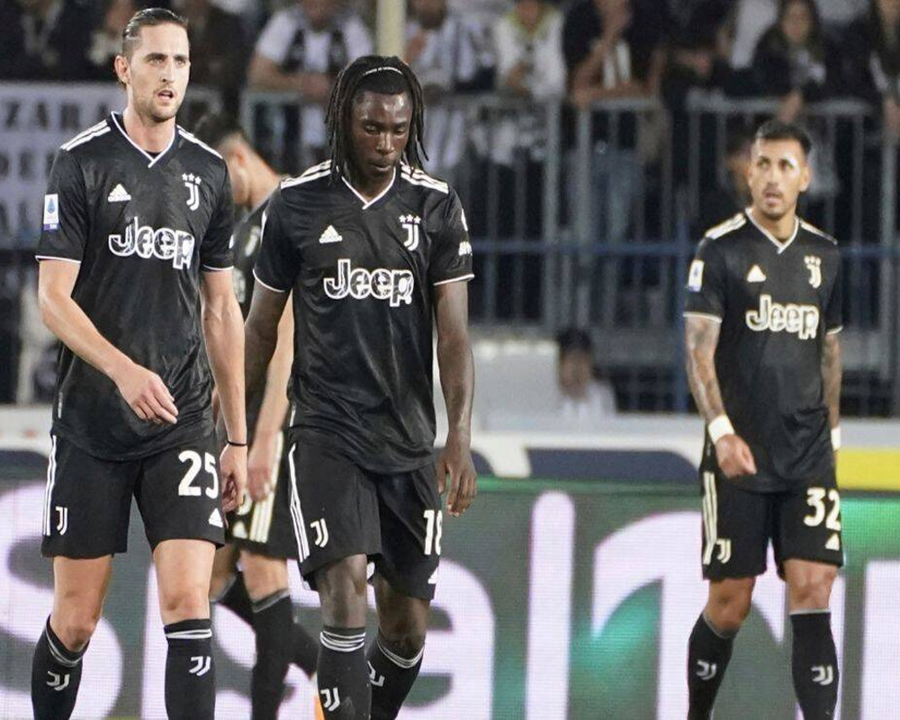 Black day for Juventus with points penalty and loss at Empoli