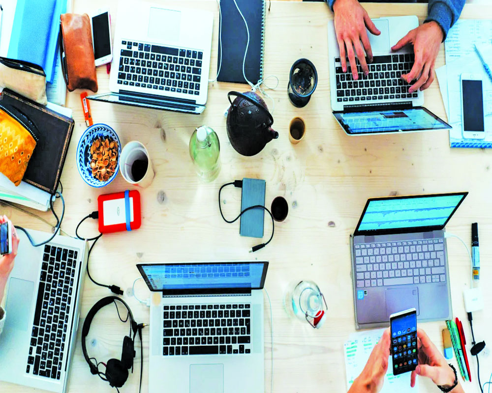 Budget booster for tech-economy