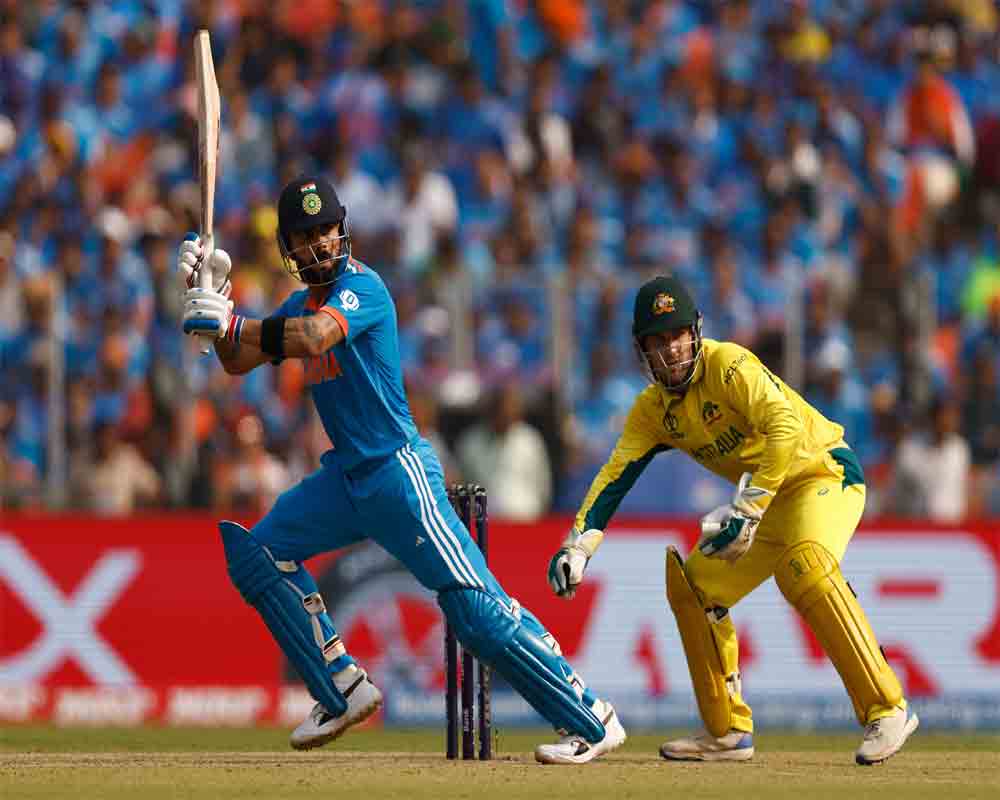 India 240 all out against Australia in World Cup final