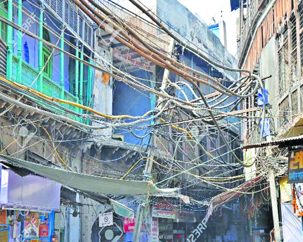 Mess in Delhi’s power distribution business