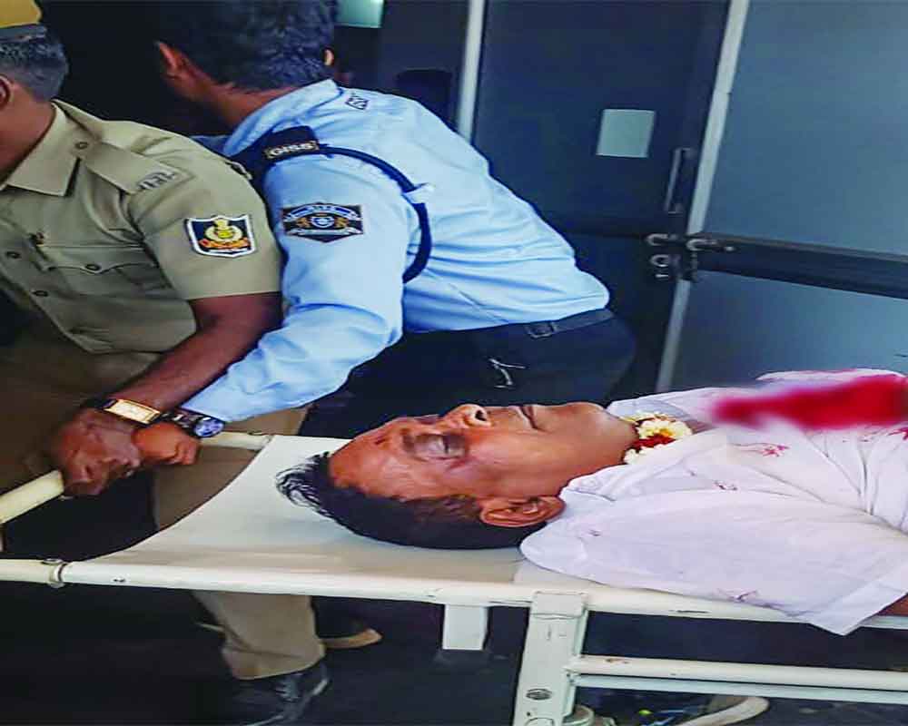 Odisha Health Min shot dead by policeman
