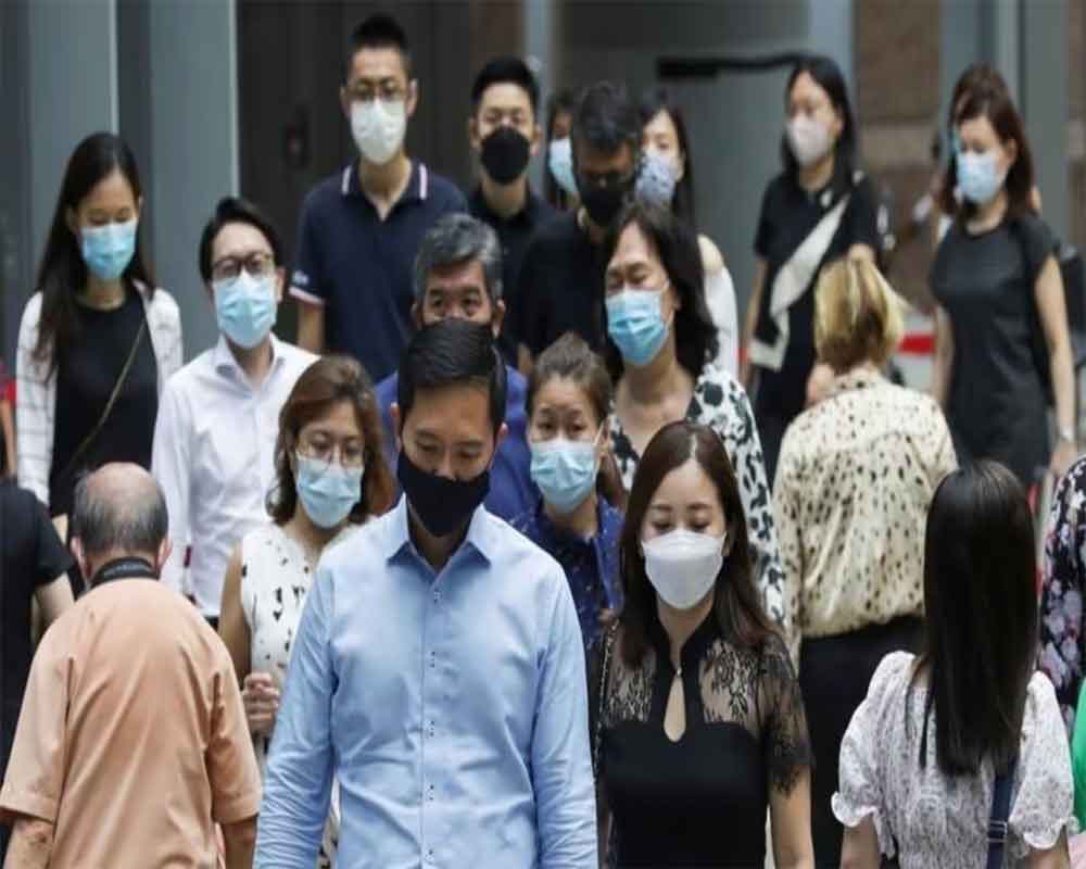 Singaporeans strongly encouraged to wear face mask following spike in COVID-19 cases
