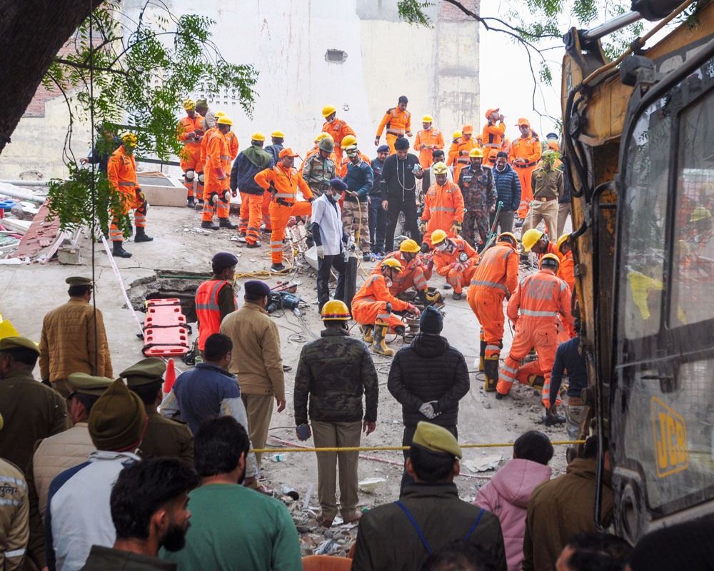 SP spokesperson's wife, mother killed in Lucknow building collapse, 2 more still feared trapped