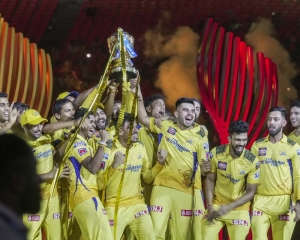 CSK win fifth IPL title as mentor Dhoni has last laugh in protege Hardik's territory