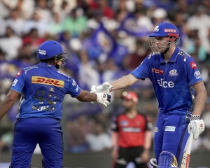 Green, Rohit fire as Mumbai Indians thrash Sunrisers Hyderabad by eight wickets