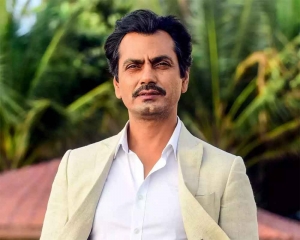 HC asks actor Nawazuddin Siddiqui, his ex-wife, their two minor kids to appear before it