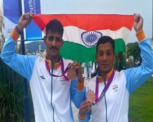 India win historic bronze in men