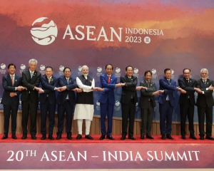 Joint efforts needed to strengthen sovereignty & territorial integrity of all countries: PM Modi at East Asia Summit