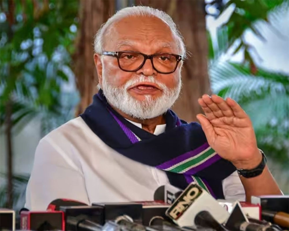 Day after veiled barb at Sharad Pawar, Bhujbal meets him in Mumbai