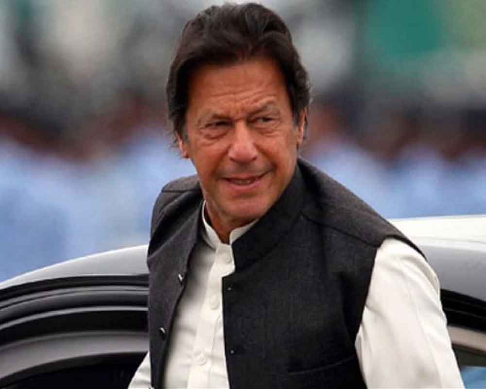 Imran Khan's party-backed independent candidates lead in Pakistan elections