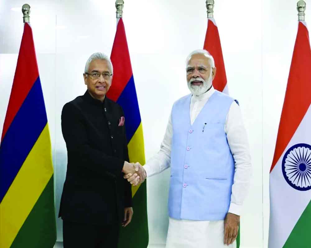 India, Mauritius forge strategic ties