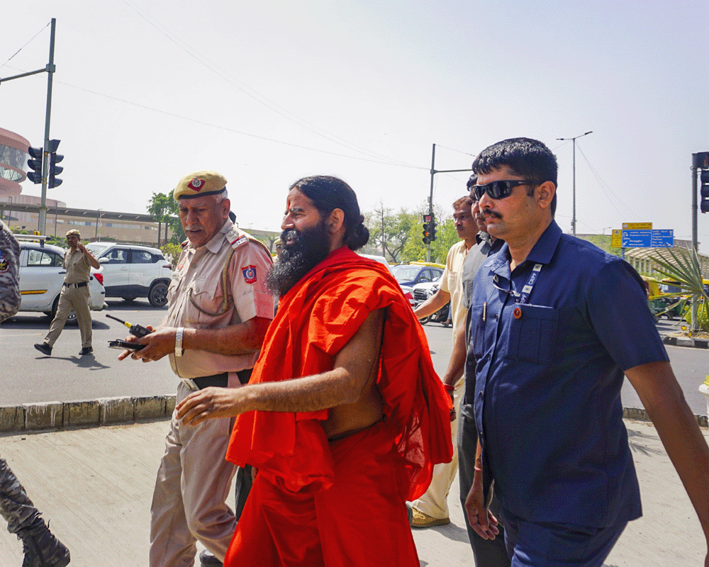 Patanjali advertisement case: SC pulls up Uttarakhand State Licensing Authority for inaction