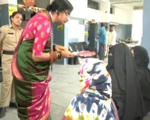 BJP candidate Madhavi Latha booked for asking Muslim women to show face to check identity