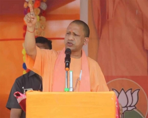 Congress has tried to throttle Constitution since beginning, claims UP CM Adityanath