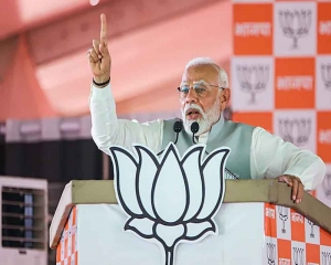 Country punishing Congress for its 'sins': PM Modi at Jalore rally