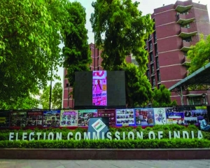EC summons Andhra chief secretary, DGP over post-poll violence in state