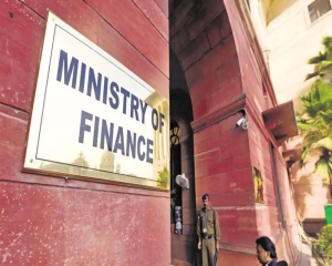 FinMin may raise FY25 CPSE dividend target in full budget