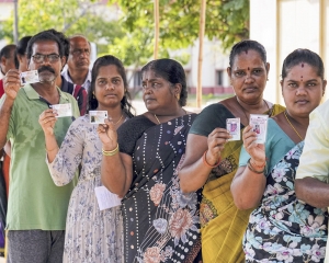 Phase four: Voting underway in 96 LS seats in 10 states, UTs; 175 assembly seats in Andhra Pradesh