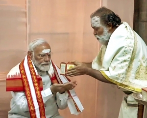PM Modi offers prayers at Vemulawada temple in Telangana