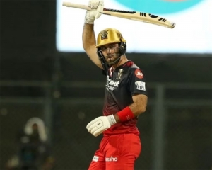 RCB's Maxwell takes 