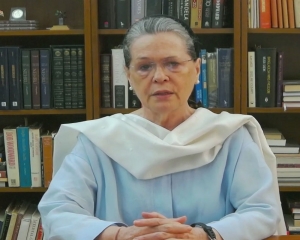 Reject proponents of lies, hatred; vote for Cong for bright, more equal future: Sonia Gandhi