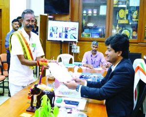 Resilient Padmarajan refuses to bow out of Elections